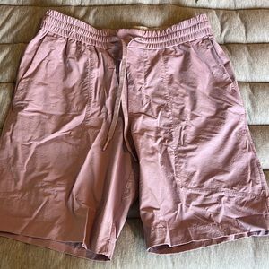 Bowline Lululemon short 8” inseam